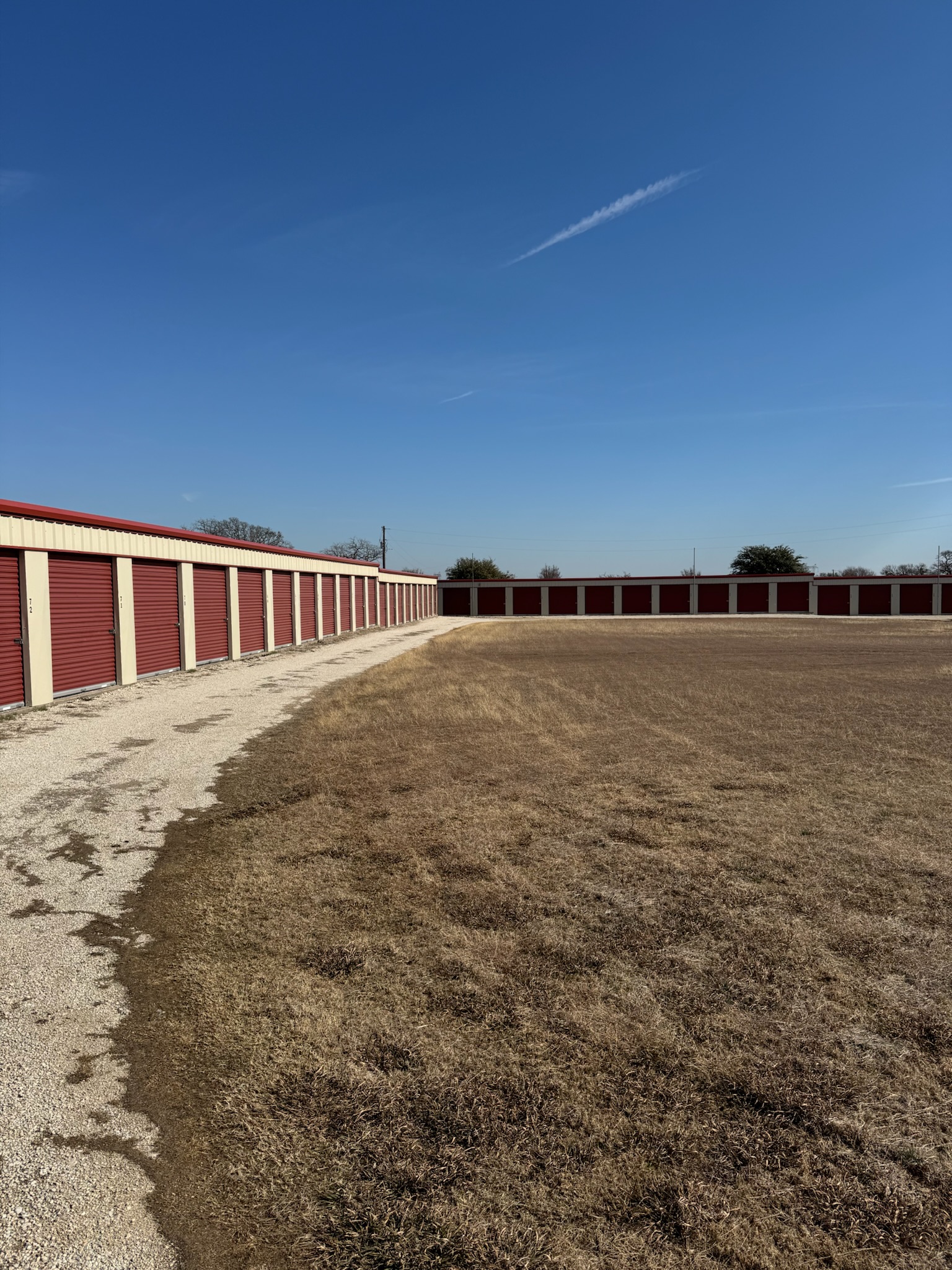 Oak Storage facility photo – oak storage side units